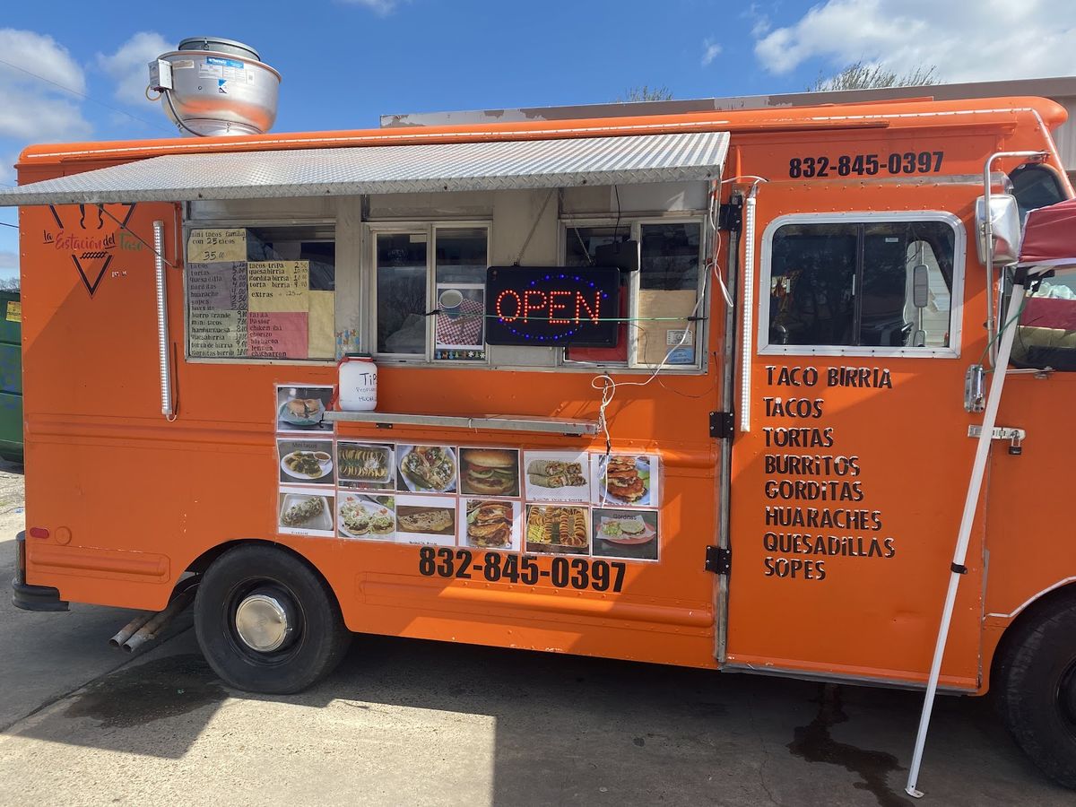 Inside La Estación del Taco (Food Truck)